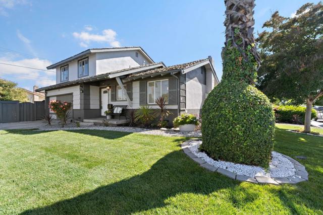 1960 Francis Avenue, Santa Clara CA: https://media.crmls.org/mediaz/d9719e2c-00c0-479f-ad85-7db7726a17a8.jpg