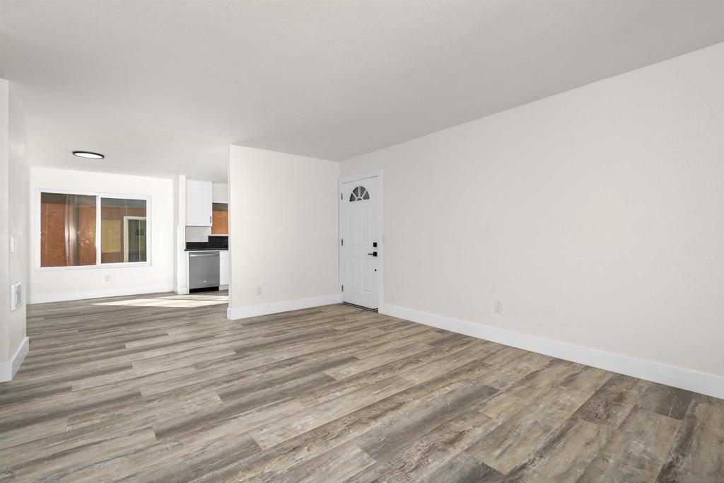 1611 Pentecost Way - photo 7