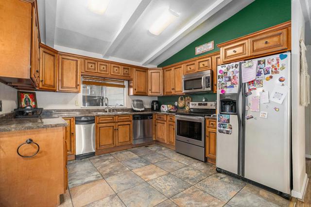 342 Benet Court, Bethel Island CA: https://media.crmls.org/mediaz/d9728320-0a98-4d10-bda8-4aafff7c5af2.jpg
