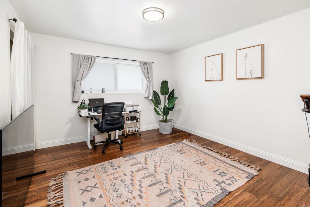 318 Juniper Avenue - photo 12