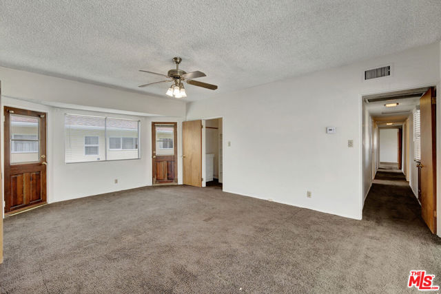 9855 Emperor Avenue, Arcadia CA: https://media.crmls.org/mediaz/d97323a4-4619-4f07-a75f-1fa48e30cbd4.jpg