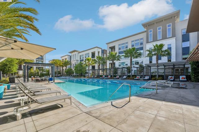 5860 Midnight Place, Dublin CA: https://media.crmls.org/mediaz/d9734347-900d-4298-8603-c48b29373957.jpg