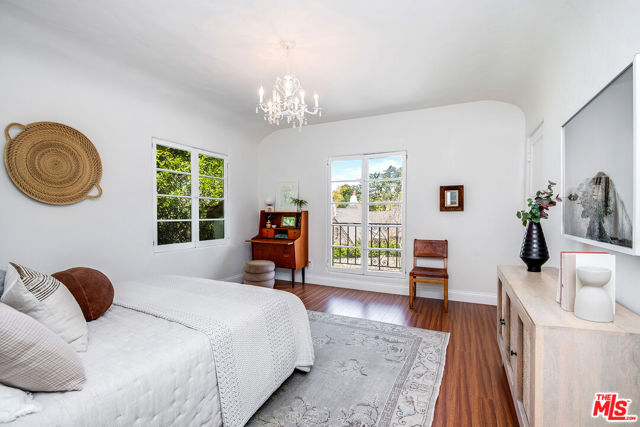 3137 Lindo Street, Los Angeles CA: https://media.crmls.org/mediaz/d9745b31-c936-4b00-a749-69d6bd5e3bfb.jpg