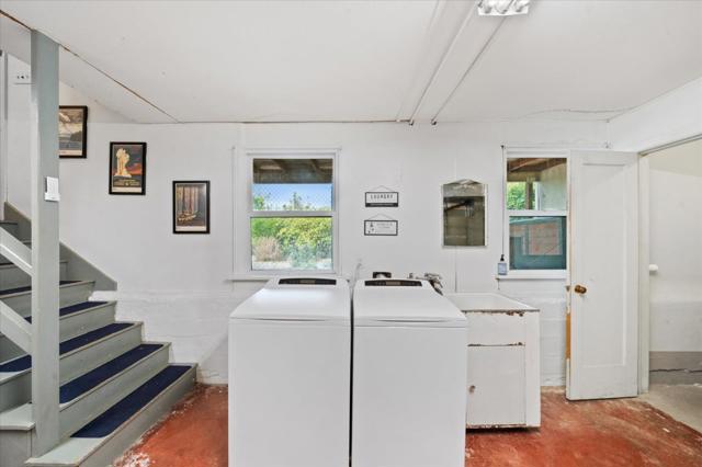 1901 Chestnut Street, Redding CA: https://media.crmls.org/mediaz/d974784a-a964-4bab-91da-93f9b53168f8.jpg