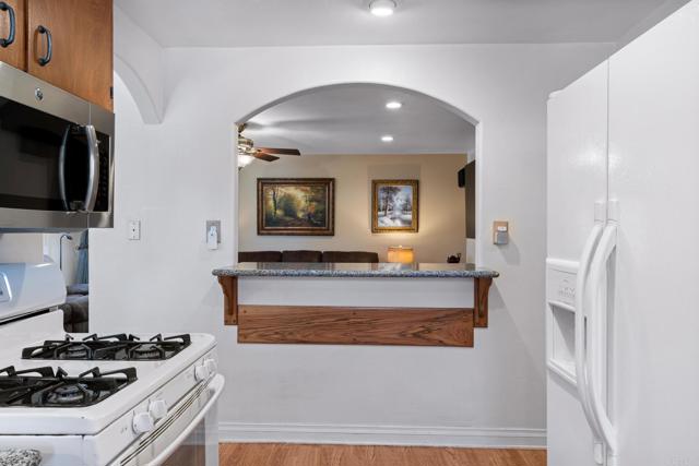 1338 Palomar, Escondido CA: https://media.crmls.org/mediaz/d975dec7-470d-4f6a-abe6-8ed90f49b229.jpg