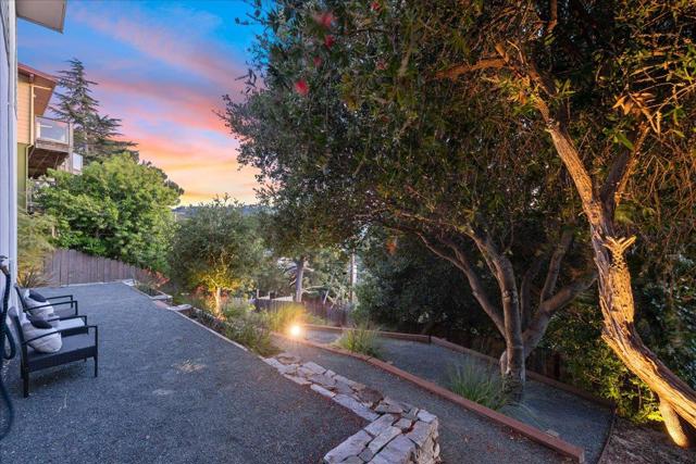 45 Shelford Avenue, San Carlos CA: https://media.crmls.org/mediaz/d976c878-7edf-4b9c-86df-db842be0248c.jpg