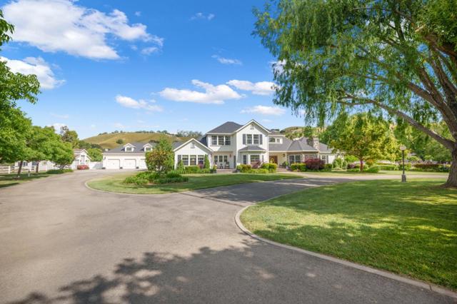 15209 Sycamore Drive, Morgan Hill CA: https://media.crmls.org/mediaz/d9776767-5796-42c6-843a-3b421c3101f4.jpg