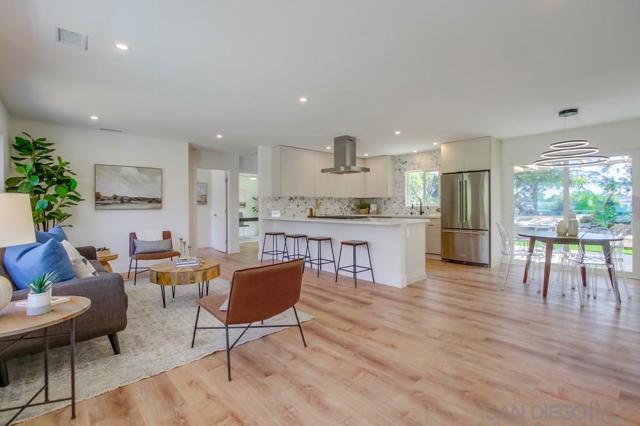 3987 Dalles Ave, San Diego CA: https://media.crmls.org/mediaz/d978b249-7701-4e43-906f-fe9b863439f2.jpg