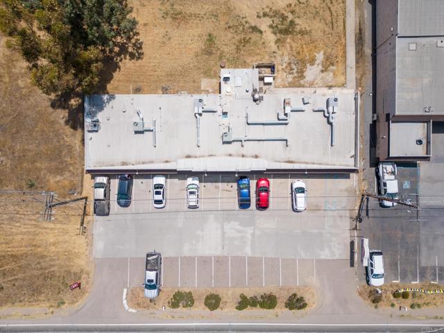2548 Main Street, Ramona CA: https://media.crmls.org/mediaz/d9791082-cc75-4624-a7c7-56ad6293daa4.jpg