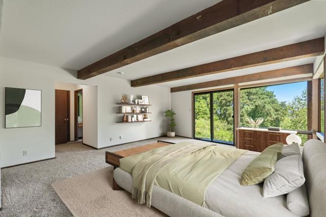 40 Deer Path Drive, Portola Valley CA: https://media.crmls.org/mediaz/d9798de3-4f4a-461d-8b53-0dba1a244858.jpg