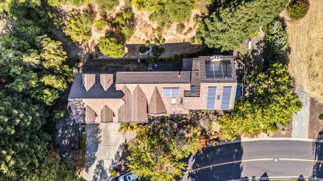 3265 Greenhills Drive, Lafayette CA: https://media.crmls.org/mediaz/d9799f11-8a18-4d7f-b770-d2f61306ffdc.jpg