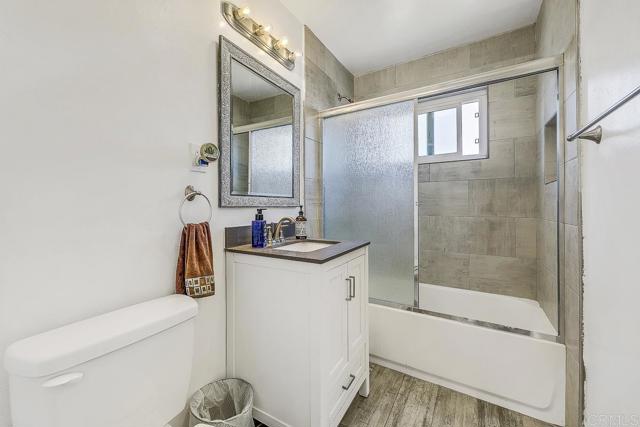 Detail Gallery Image 16 of 27 For 1215 E Mission Ave, Escondido,  CA 92027 - 3 Beds | 1 Baths