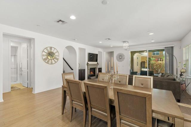 461 Paseo Del Corazon, Palm Desert CA: https://media.crmls.org/mediaz/d979e339-3d66-4d49-b2ab-628c7e057ebc.jpg