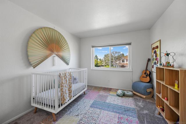 1205 Masterpiece Dr, Oceanside CA: https://media.crmls.org/mediaz/d97a87f2-3554-4908-b709-8c7762d7e236.jpg