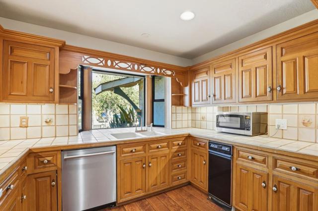 780 Welburn Avenue, Gilroy CA: https://media.crmls.org/mediaz/d97a8ade-e9fb-47d6-85e7-d0b915cddb86.jpg