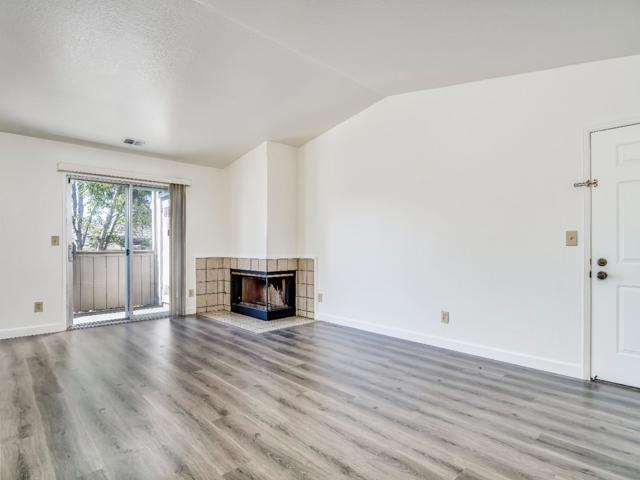 3460 Wine Cask Way, San Jose CA: https://media.crmls.org/mediaz/d97c243f-430a-4877-8903-c26697b7c94e.jpg