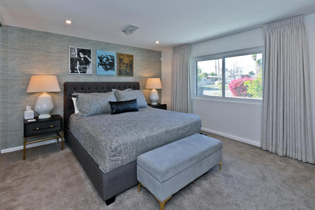 2200 E Acacia, Palm Springs CA: https://media.crmls.org/mediaz/d97c7a08-1a3f-47d0-a7f0-c8c043a022c3.jpg