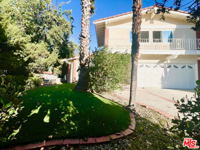 8576 Kelvin Avenue photo 3