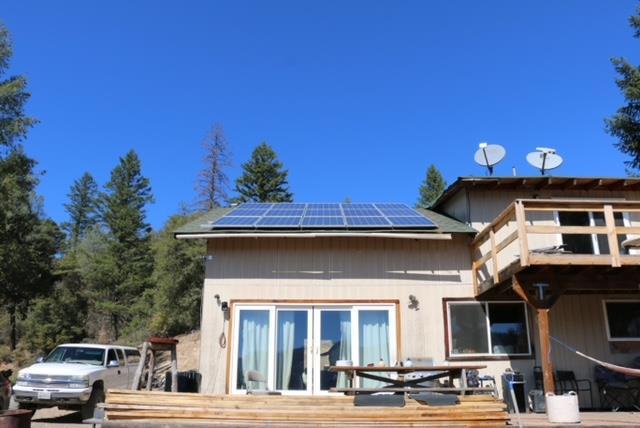 1900 Devils Gulch Road, Hayfork CA: https://media.crmls.org/mediaz/d97e8180-dfbd-463e-a5a1-0e29b243bf0c.jpg