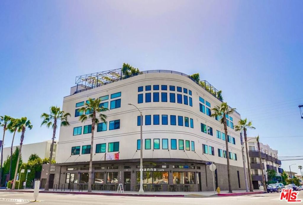 105 S Fairfax Avenue #PH303