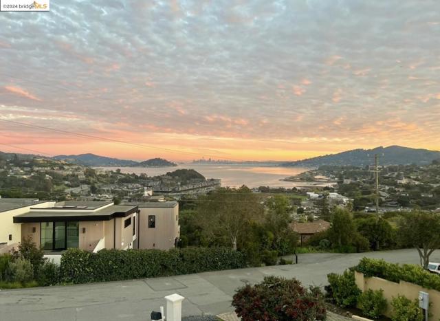 Details for 11 Sky Rd  , Mill Valley, CA 94941