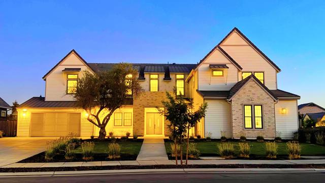 1734 Lester Avenue, Clovis CA: https://media.crmls.org/mediaz/d980df09-7ee2-415d-a94f-62073e48d77e.jpg