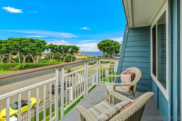 24 Montego, Coronado CA: https://media.crmls.org/mediaz/d98138c9-6227-4219-9cfa-ef31cc067589.jpg