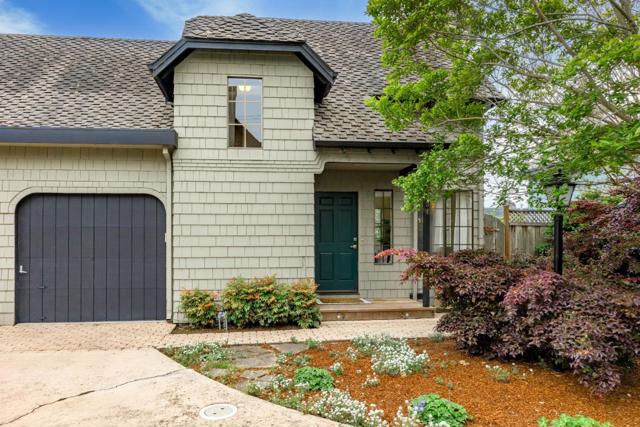 5334 Soquel Drive, Soquel CA: https://media.crmls.org/mediaz/d9813a26-4b3c-4f35-8165-4ccc53af7c90.jpg