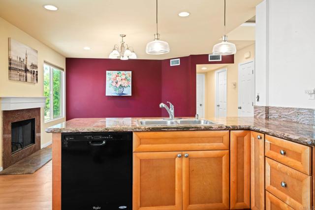 Detail Gallery Image 27 of 48 For 4499 Pebble Beach Dr, Oceanside,  CA 92057 - 4 Beds | 3 Baths