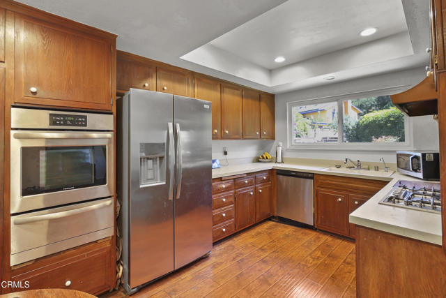 Detail Gallery Image 7 of 17 For 276 Verde Vista Dr, Thousand Oaks,  CA 91360 - 3 Beds | 2 Baths