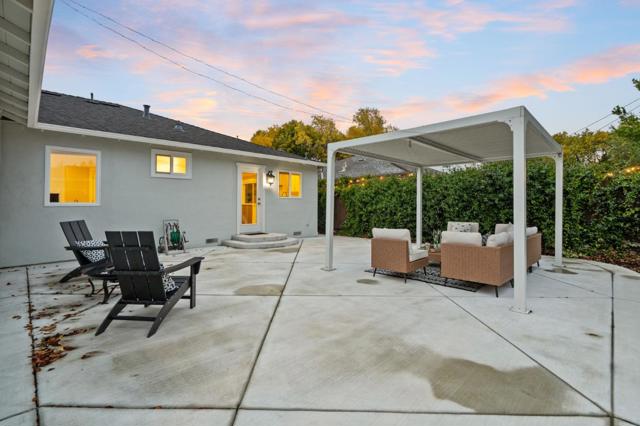 631 Wilson Court, Santa Clara CA: https://media.crmls.org/mediaz/d9840144-c569-47fd-819d-b4cf7a294c56.jpg