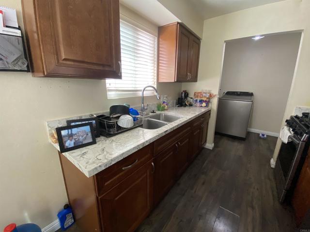 Detail Gallery Image 10 of 28 For 1746 Fairdale Ave, Escondido,  CA 92027 - 2 Beds | 1 Baths