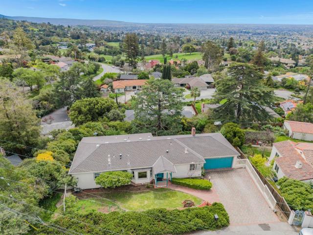 11020 Enchanto Vista Drive, San Jose CA: https://media.crmls.org/mediaz/d985b43e-aed4-4067-9706-cb1c30359ad3.jpg