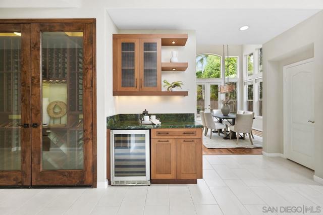 4745 Finchley Terrace, San Diego CA: https://media.crmls.org/mediaz/d98612a4-b57b-42ef-b270-b3b1e49b6fc7.jpg