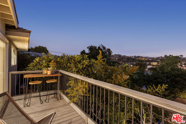 3921 Wawona Street, Los Angeles CA: https://media.crmls.org/mediaz/d987bfd1-c481-4c96-b4d1-cbc20475e1bf.jpg