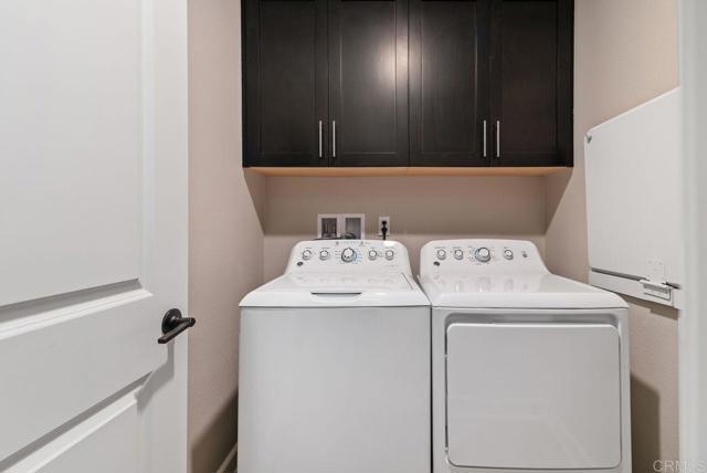 3510 Brody Way, Oceanside CA: https://media.crmls.org/mediaz/d987db6a-4cab-4128-afd9-7bcad6762f3b.jpg