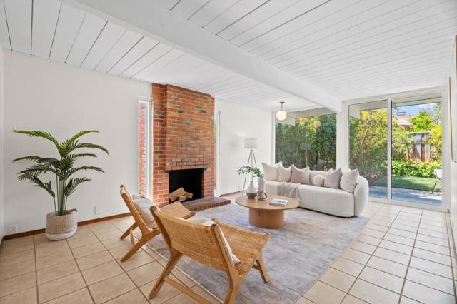 858 Cornwall Court, Sunnyvale CA: https://media.crmls.org/mediaz/d9882bd4-34d6-408b-8ea5-b61c2cdb6c8a.jpg