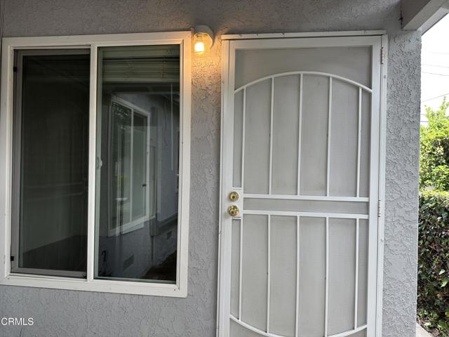 1148 Spazier Avenue, Glendale CA: https://media.crmls.org/mediaz/d9891da0-f475-4962-b31b-824501306b2d.jpg