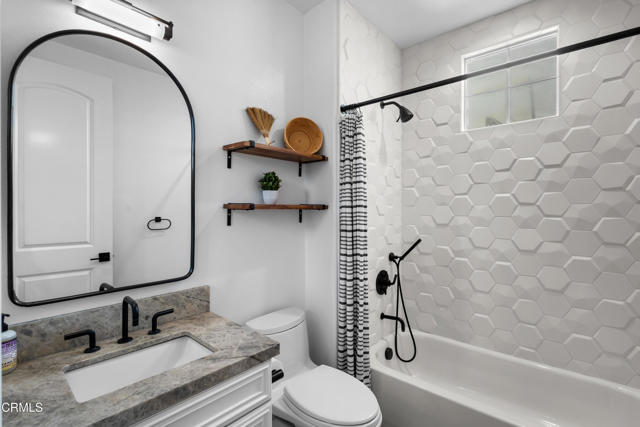 Detail Gallery Image 21 of 57 For 4173 Caribbean St, Oxnard,  CA 93035 - 4 Beds | 3 Baths