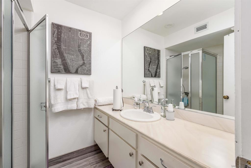 MLS #250044203SD image #9