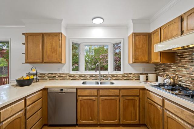 135 Belvue Drive, Los Gatos CA: https://media.crmls.org/mediaz/d98979bc-64e3-4558-be39-c93cee9ae1c6.jpg