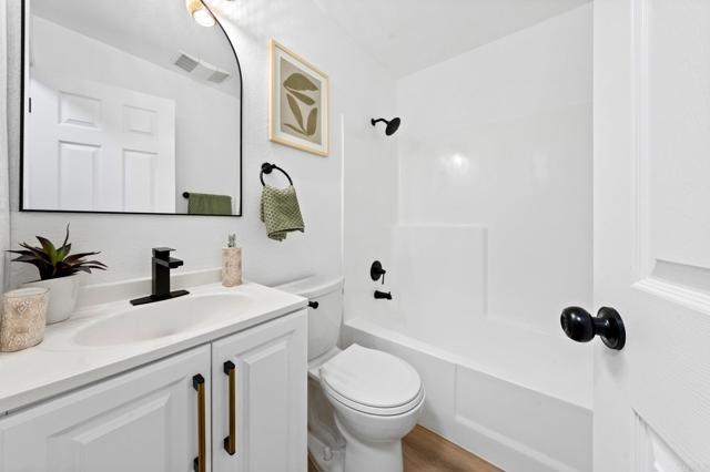 Detail Gallery Image 12 of 22 For 6735 Amherst St 1e,  San Diego,  CA 92115 - 2 Beds | 1 Baths