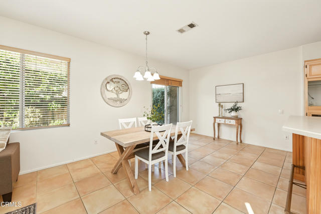 1529 La Verada Court, Camarillo CA: https://media.crmls.org/mediaz/d98b6e67-87f5-47ce-b6a0-a73d2fc8fa39.jpg
