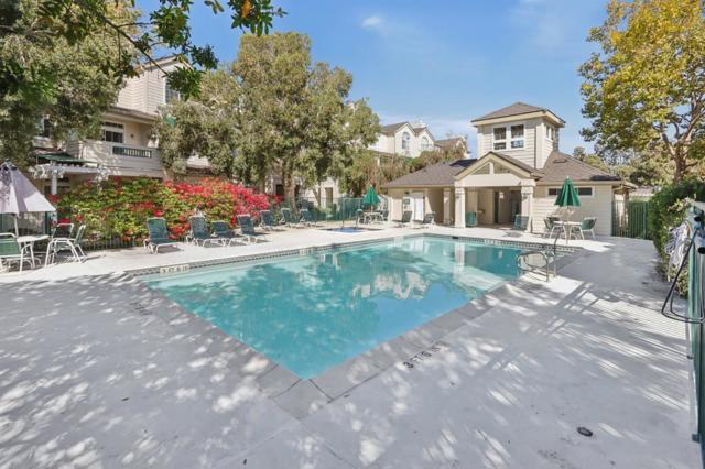 2508 Hastings Shore Lane, Redwood City CA: https://media.crmls.org/mediaz/d98c607f-b1a5-4e70-870a-3f2228866dce.jpg