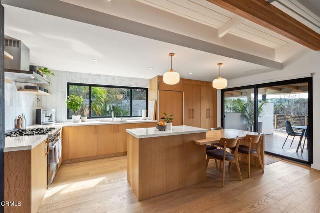 Detail Gallery Image 3 of 36 For 130 Olive St, Oak View,  CA 93022 - 3 Beds | 2 Baths