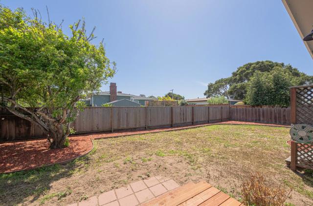 1076 Rousch Avenue, Seaside CA: https://media.crmls.org/mediaz/d98f8f8e-0b49-4a48-9039-6da2d1402ad3.jpg