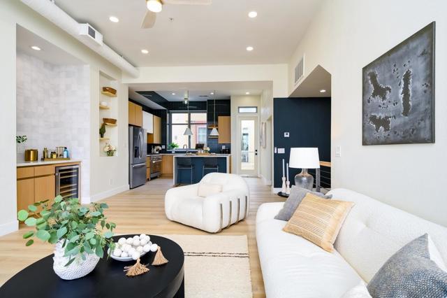 495 S Cleveland St, Oceanside CA: https://media.crmls.org/mediaz/d99055e0-d4d4-4620-8f0f-f35c0cb23578.jpg