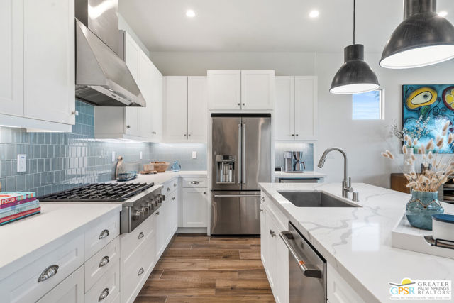 50660 Havasu Falls Drive, Indio CA: https://media.crmls.org/mediaz/d990aab7-e138-491f-baa9-e117d0d0a61d.jpg