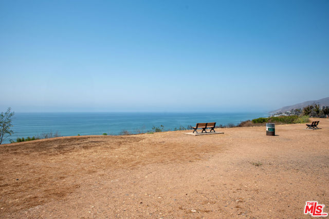 Drew Fenton | 415 El Medio Avenue Pacific Palisades CA | MLS: 7354492