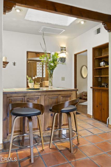 308 Topa Topa Drive, Ojai CA: https://media.crmls.org/mediaz/d991b633-980c-47c1-914b-fafce5cf5ac1.jpg